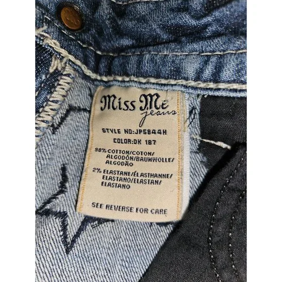 Miss Me Patriotic Americana Shorts Women Size 28 - Picture 5 of 9